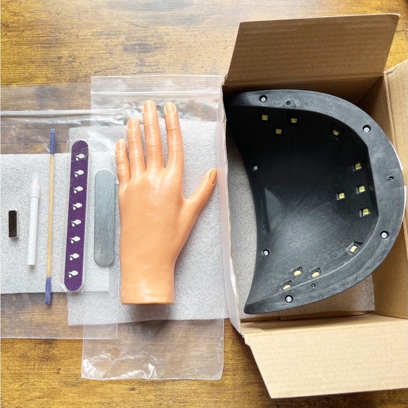 Manicure LED/UV ♥️ Set - 8 pcs - Picture 5 of 7